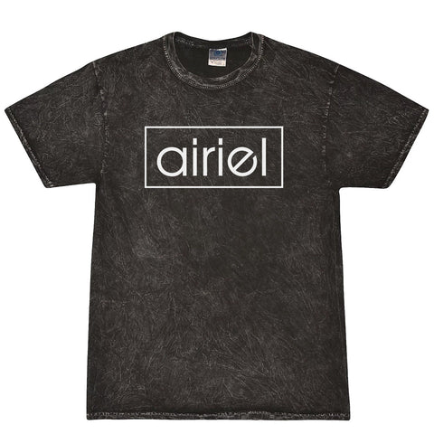 Camiseta de manga corta con lavado mineral negro con logotipo Airiel